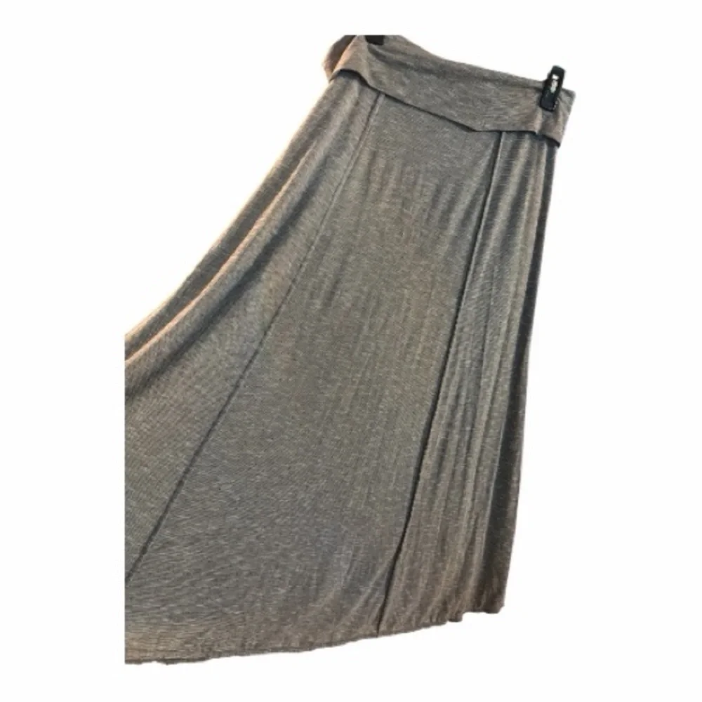 Max Studio Charcoal Knit Maxi Skirt - Picture 4 of 5
